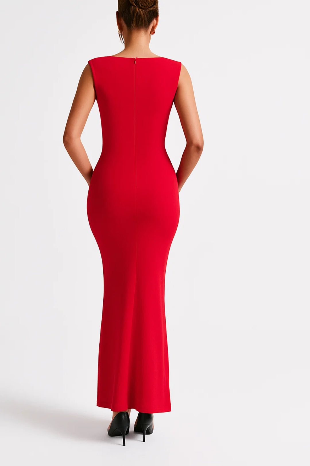 Elegantes Abendkleid – Figurbetont mit Breiten Trägern für besondere Anlässe