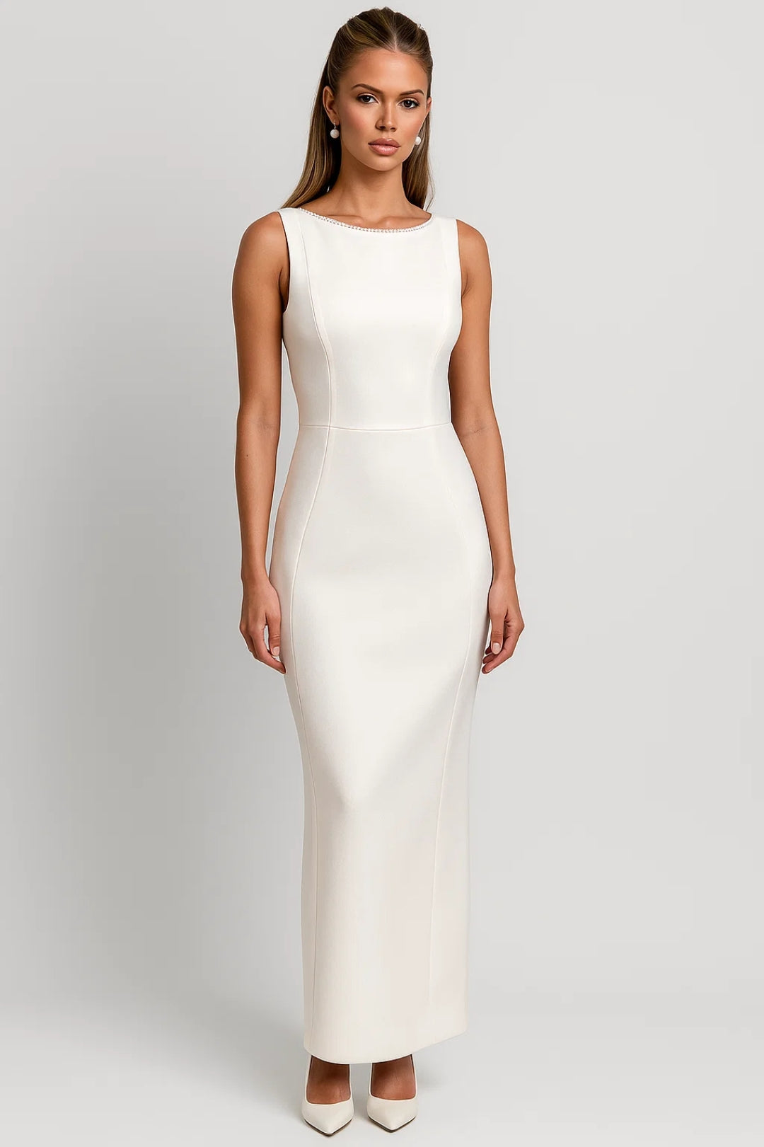 Figurbetontes Langkleid – Elegantes Rückendetail mit Schleife