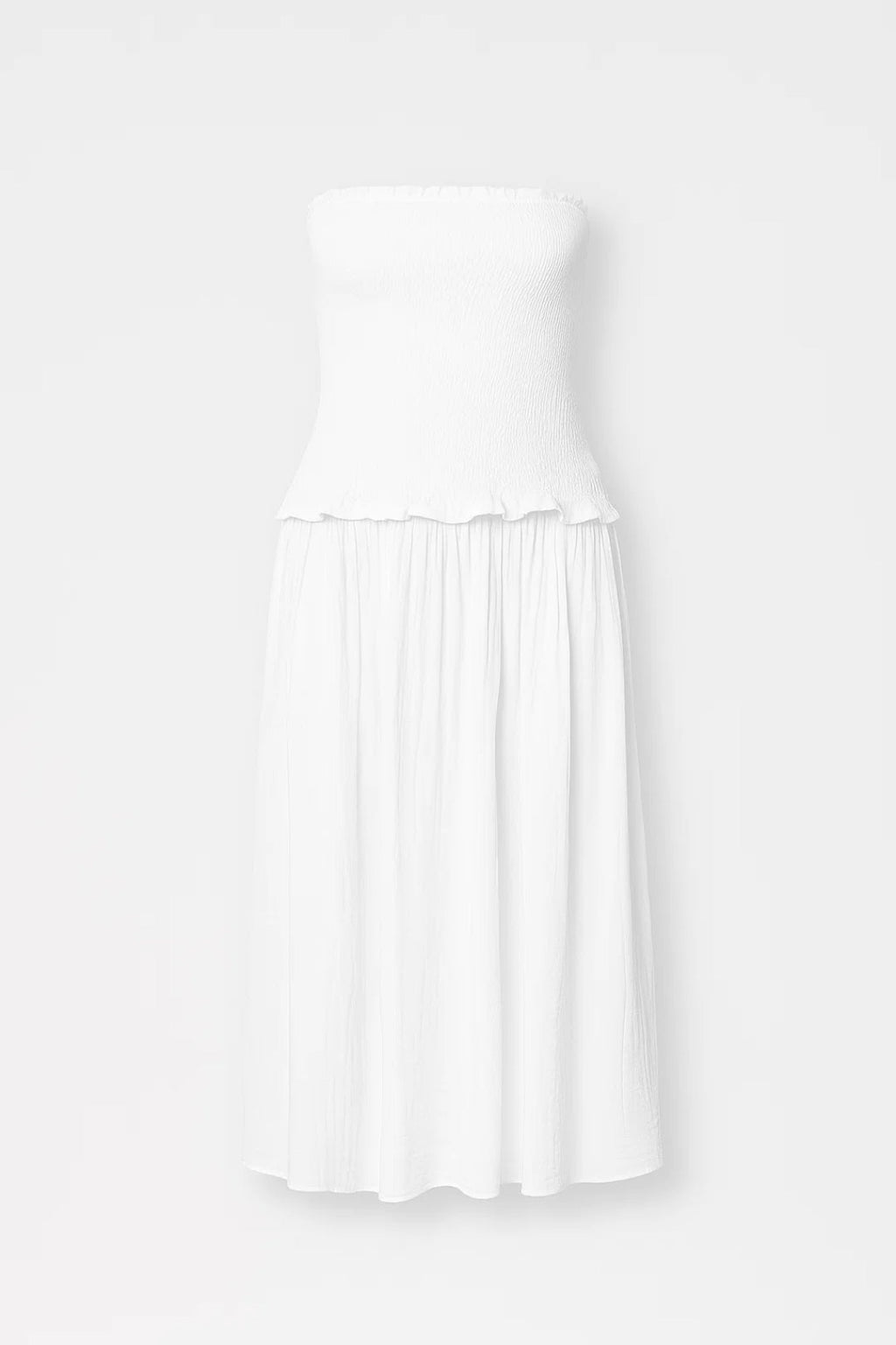 Elegantes Schulterfreies Kleid – Mühelos Leicht für Sommerliche Anlässe