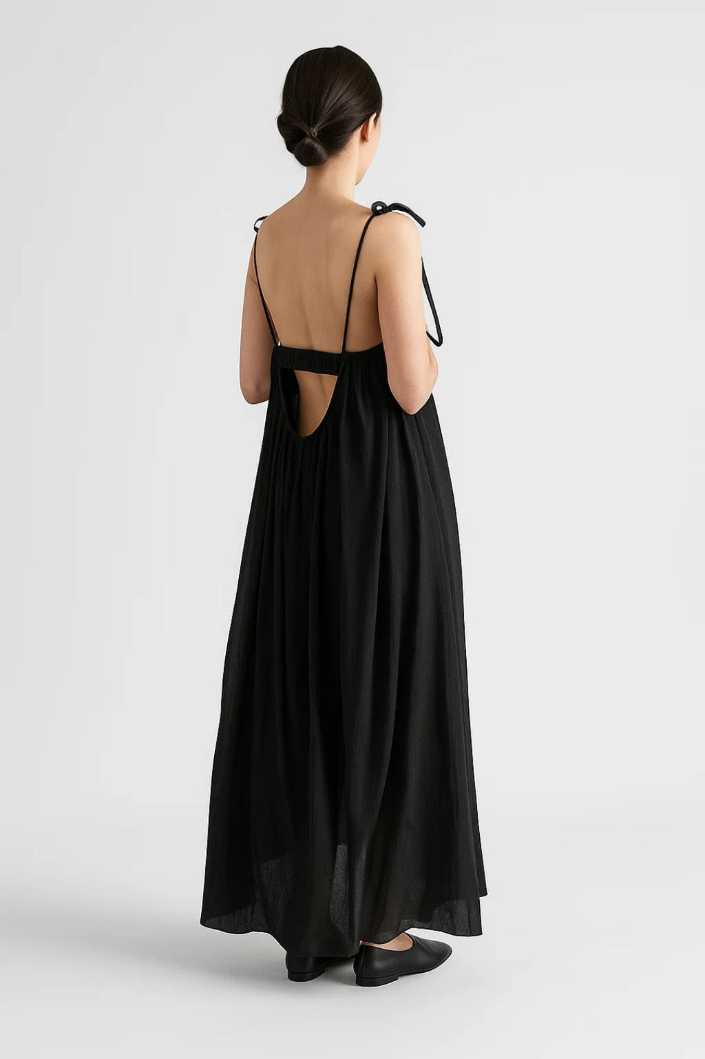 Elegantes Maxikleid | Träger mit Bindung – Mühelos stilvoll für jeden Anlass