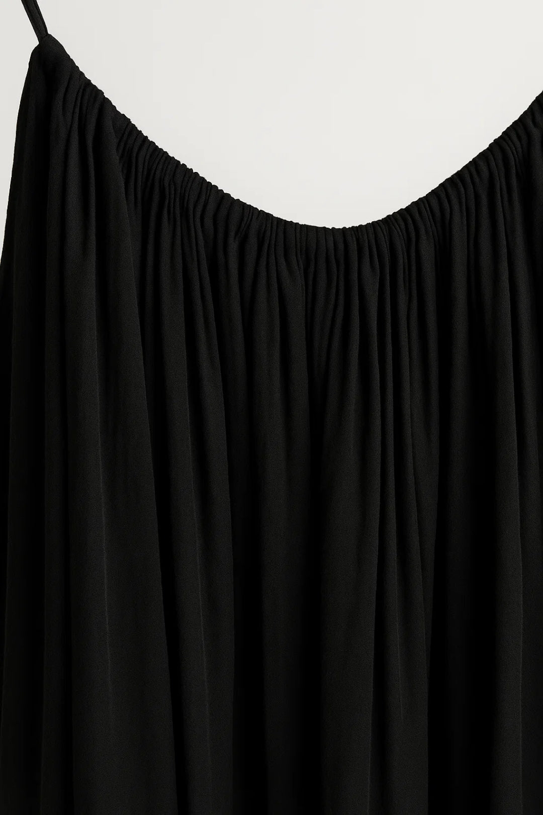 Elegantes Maxikleid | Träger mit Bindung – Mühelos stilvoll für jeden Anlass