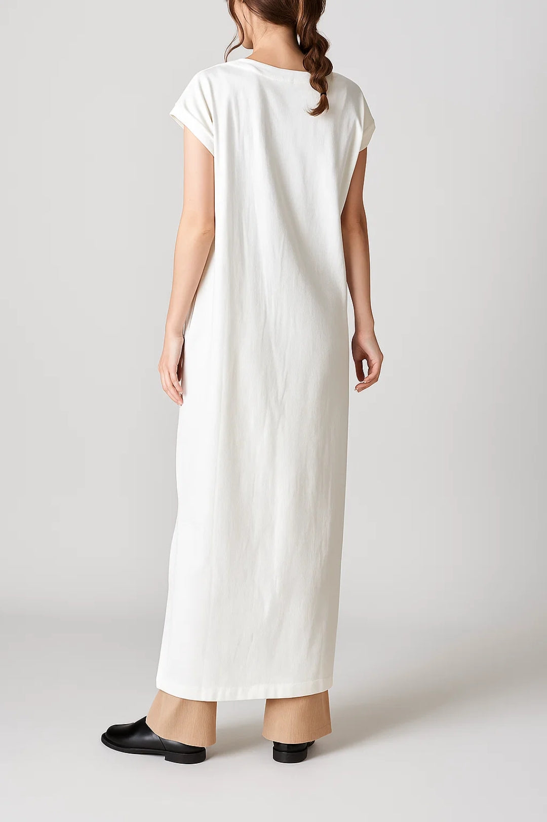 Elegantes Langkleid | Gerader Schnitt mit Seitenschlitzen – Mühelos & Lässig