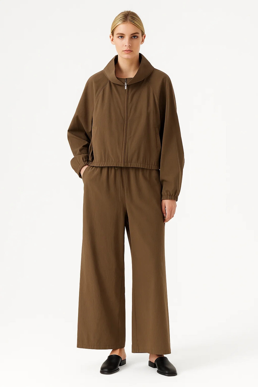 Elegantes Set mit Reißverschlussjacke – Stilvoller Komfort für jeden Tag