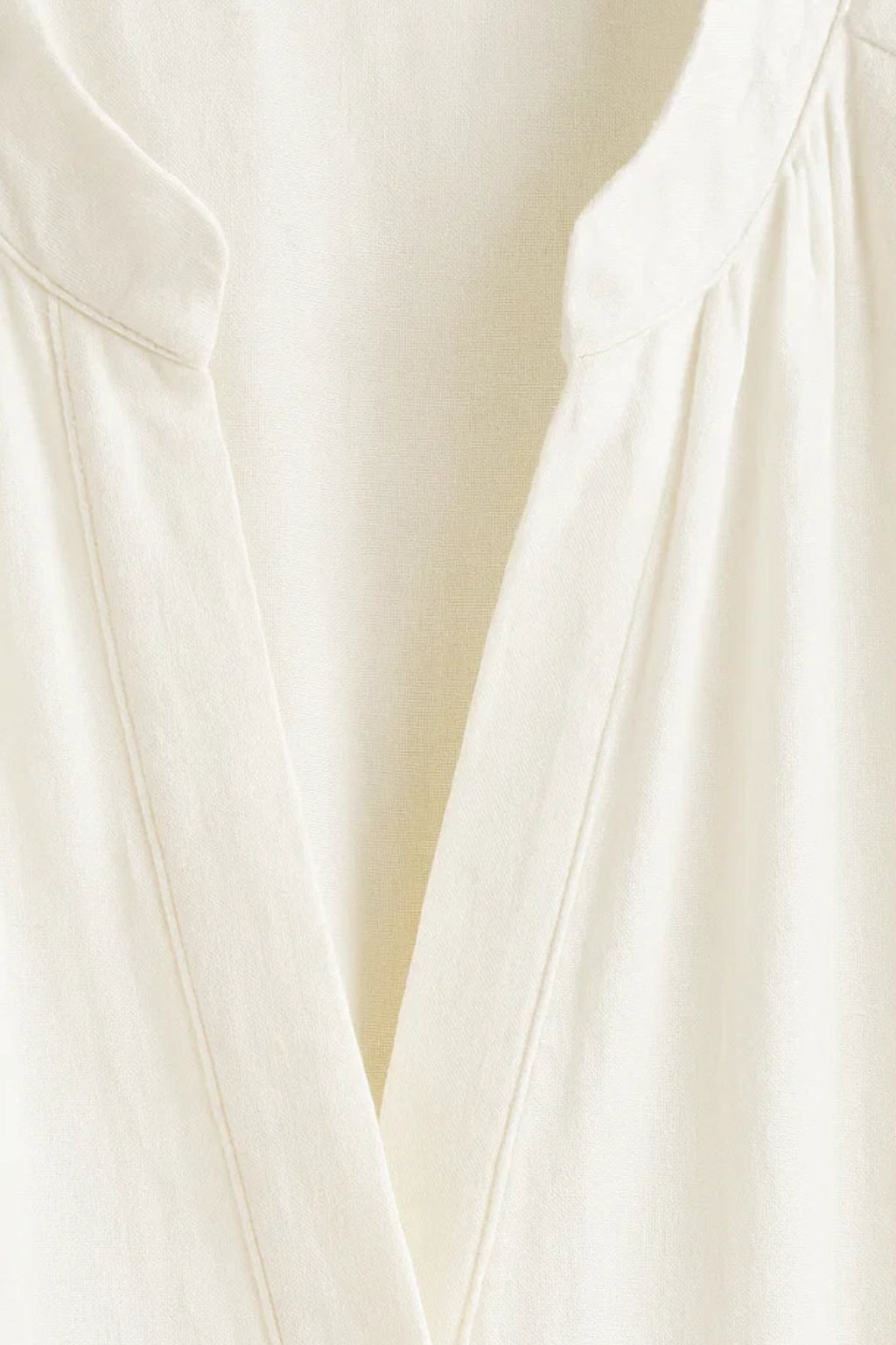 Elegantes Maxi Kleid | Langarm mit Knopfleiste – Mühelos schick für jeden Anlass