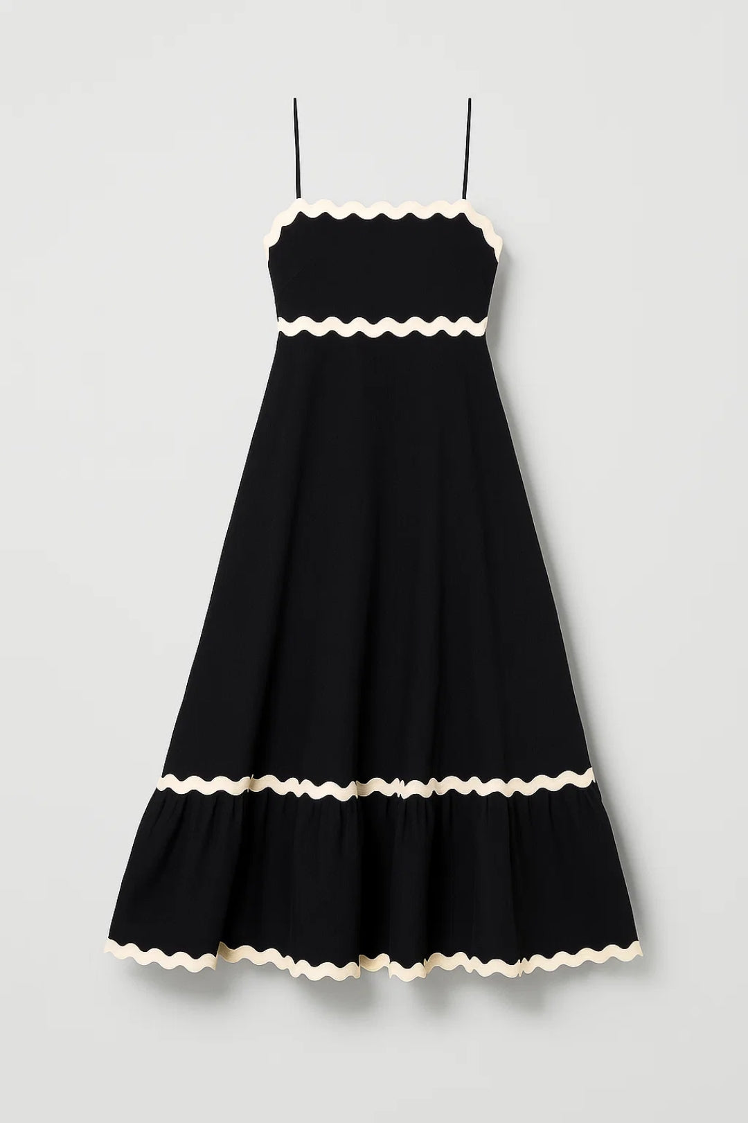 Verspieltes Maxi Kleid | Spaghettiträger & Zierborten für Eleganz