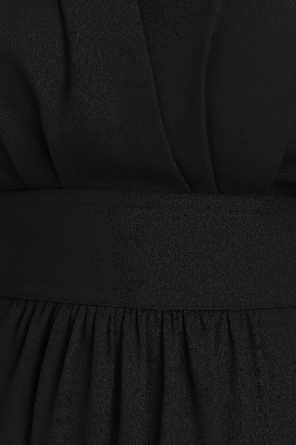 Elegantes Midi Kleid | V-Ausschnitt & Kurzarm für mühelosen Stil