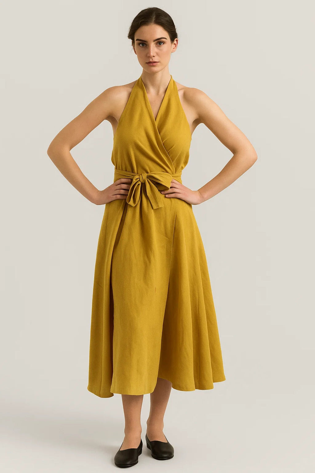 Elegantes Midi Kleid | Neckholder mit Bindegürtel – Perfekt für den Sommer
