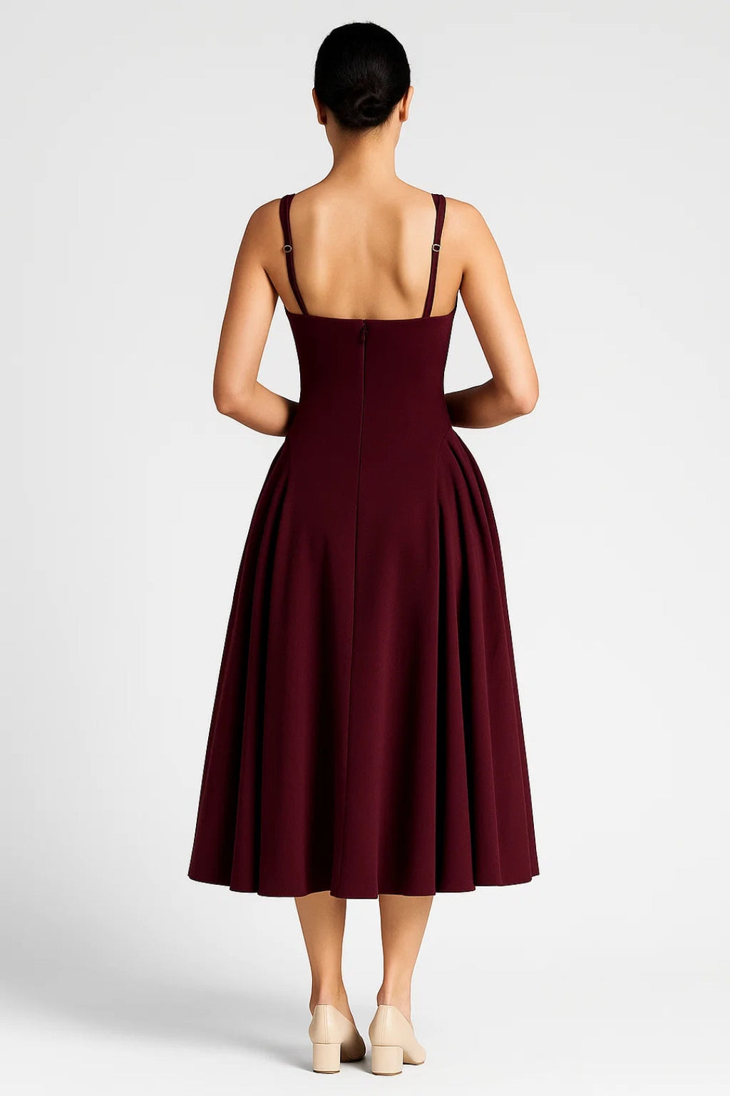 Elegantes Midikleid – Breite Träger & Ausgestellter Rock für Stilvolle Anlässe