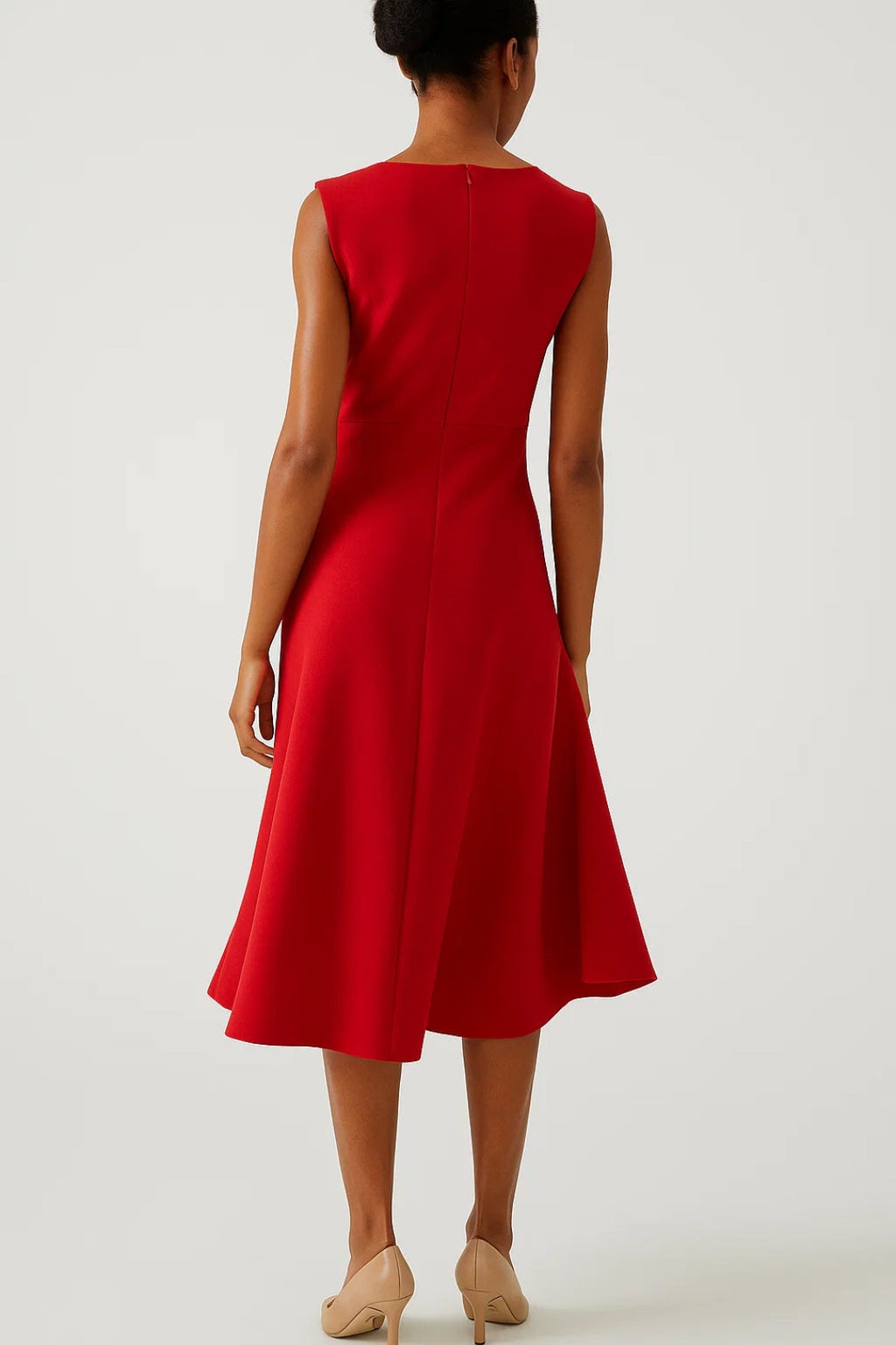 Elegantes Midikleid | Femininer Schnitt mit Volant – Zeitloser Stil