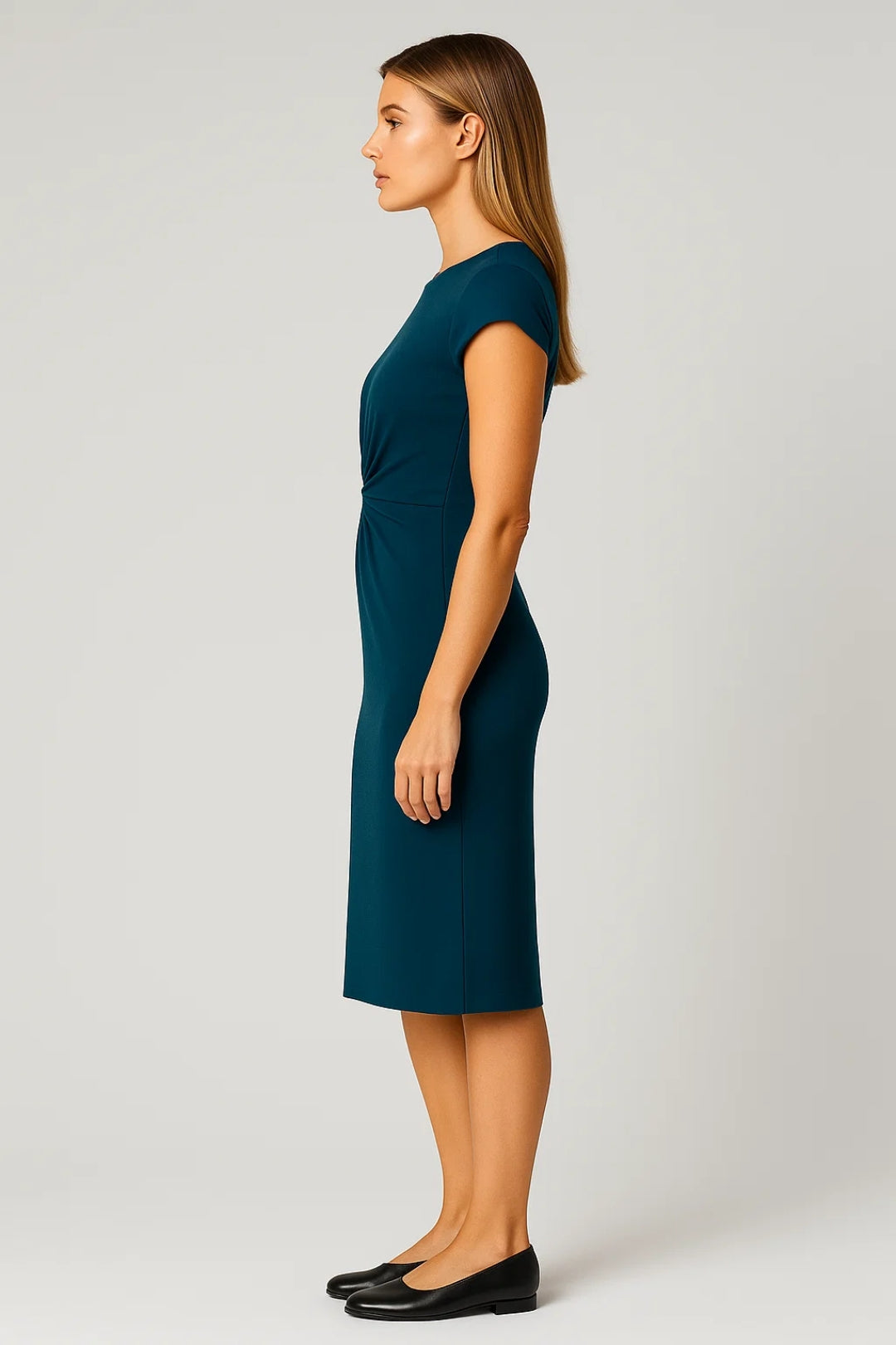 Elegantes Midikleid | Raffinierte Taillenfalten für zeitlose Anlässe