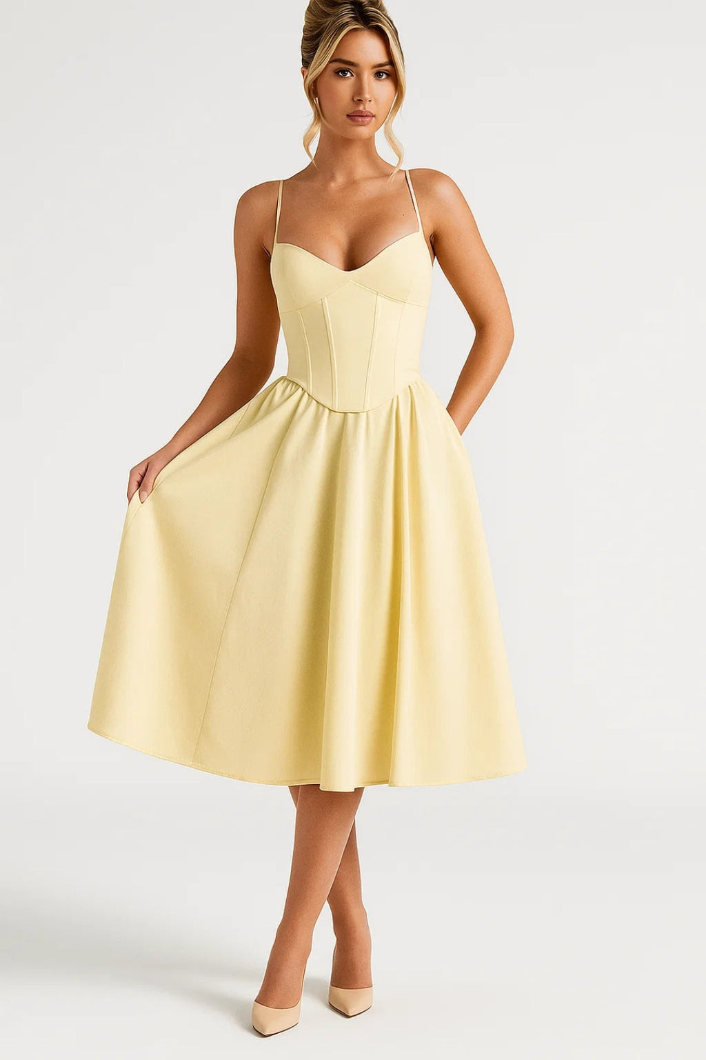 Elegantes Mittellanges Kleid | Spaghettiträger für mühelosen Chic