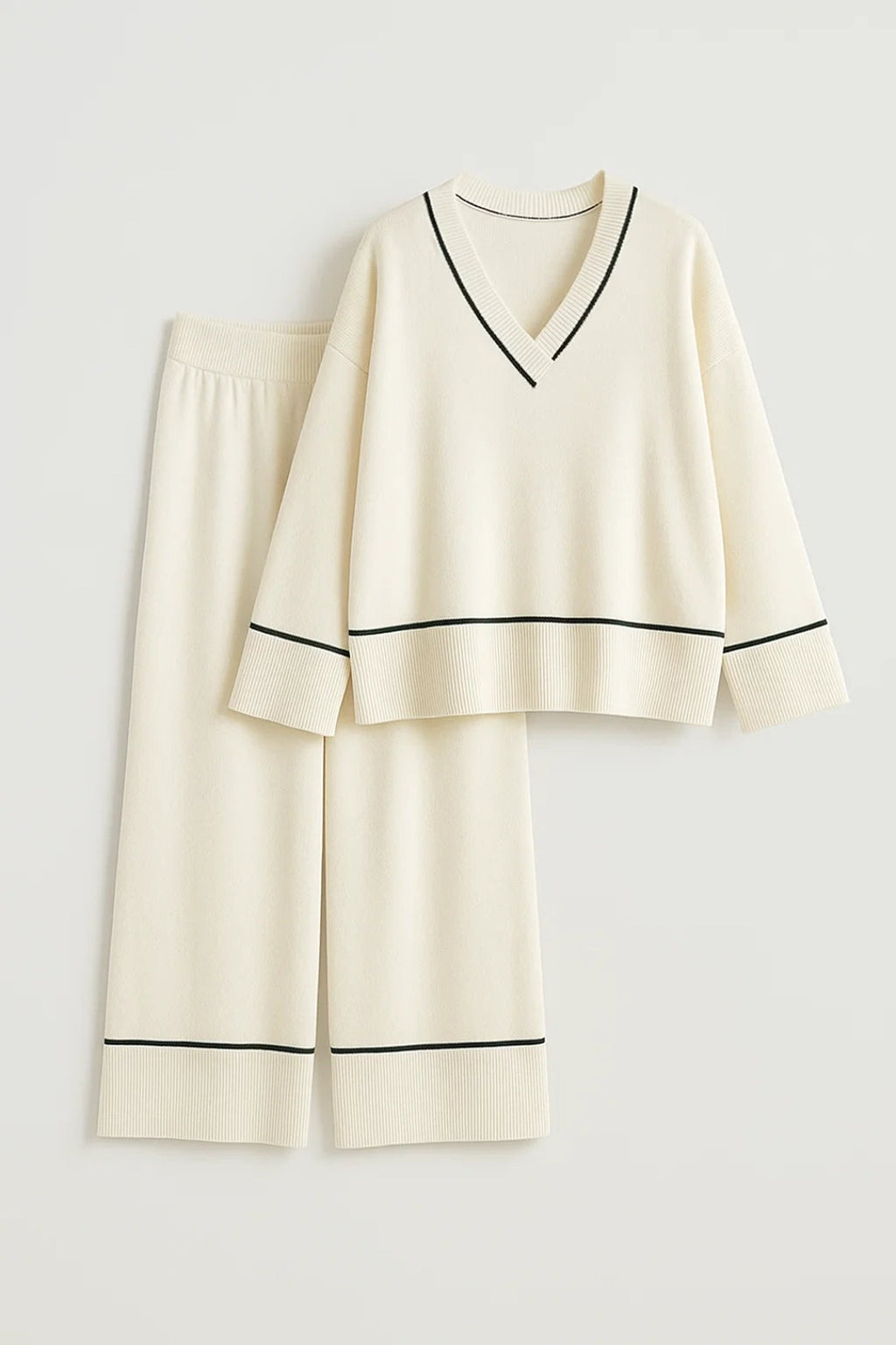 Elegantes Zweiteiliges Set | V-Ausschnitt mit Kontrastkante für mühelosen Stil