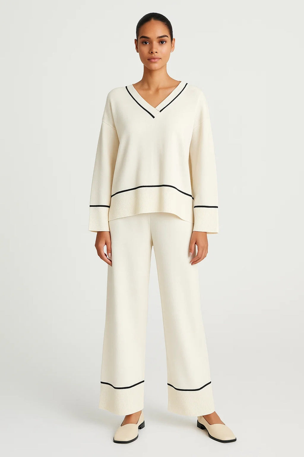 Elegantes Zweiteiliges Set | V-Ausschnitt mit Kontrastkante für mühelosen Stil