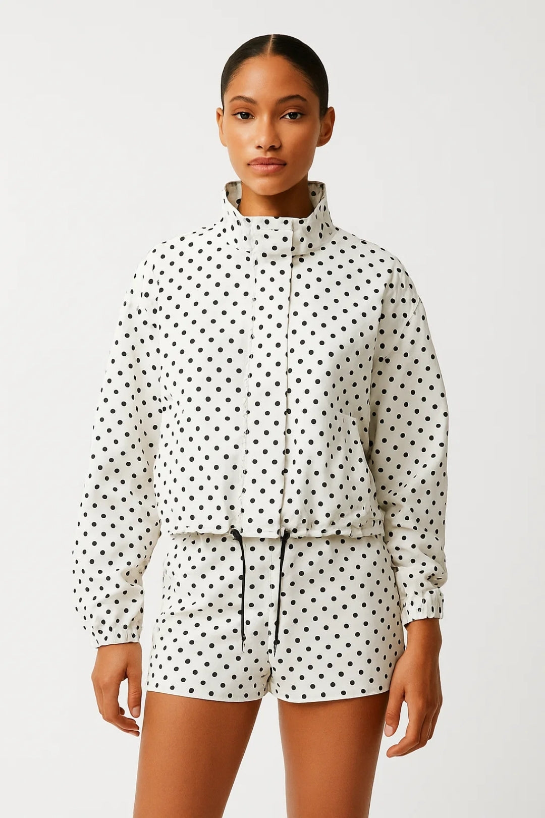 Verspieltes Punkte-Set | Mühelos Eleganz für jeden Anlass