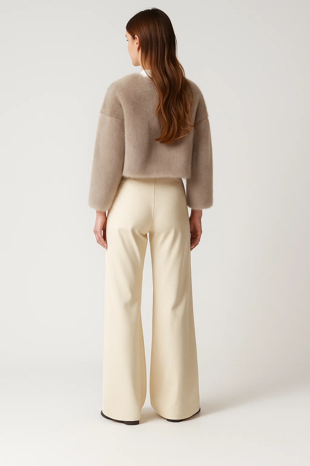 Gemütliche Herbstjacke aus Kunstfell | Stylisch in Schwarz & Beige