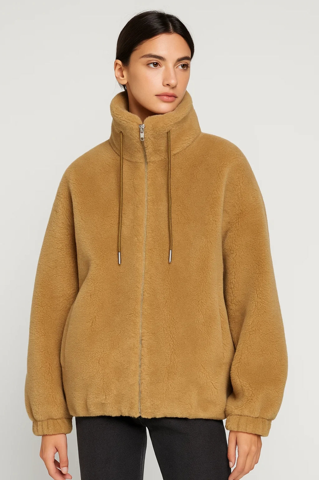 Kuschelige Damenjacke – Weich & Alltagstauglich mit Hohem Kragen