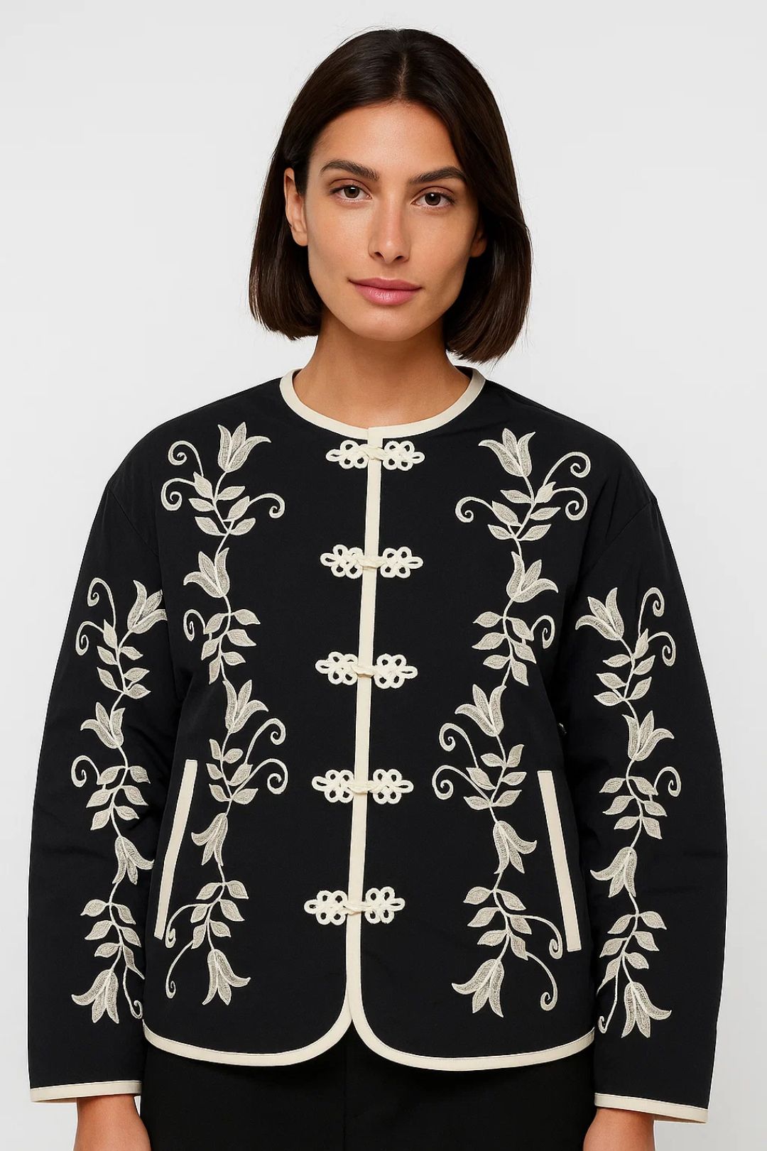 Elegante Kurze Jacke | Florale Stickerei & Hakenverschluss für Stilbewusste