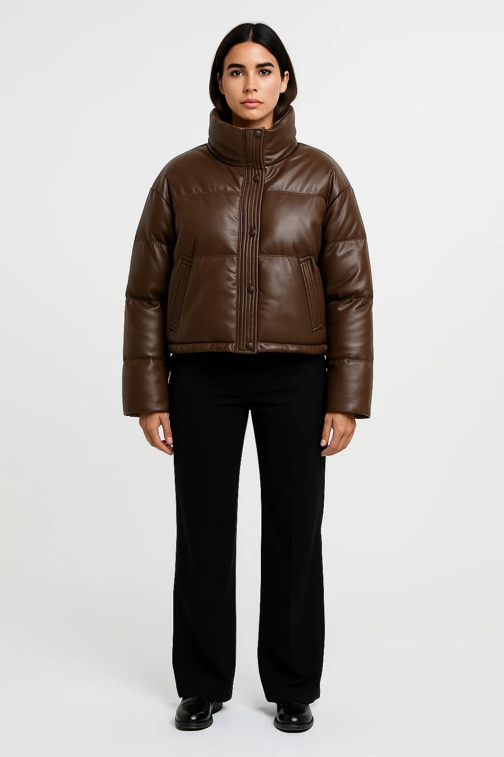 Moderne Steppjacke für Damen | Wärmend & Kurzer Schnitt mit Stehkragen