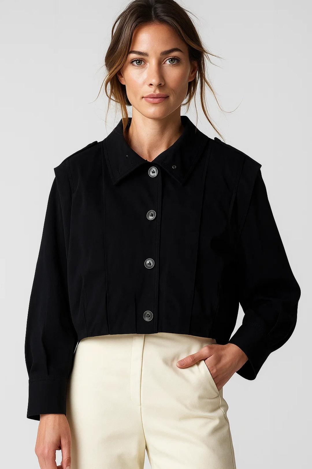 Elegante Kurzjacke mit Knopfleiste – Zeitloser Cropped Fit für jeden Anlass