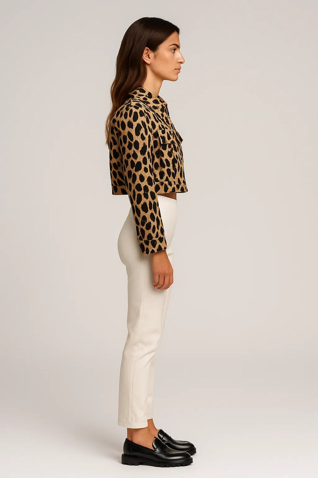 Moderne Damenjacke mit Animalmuster – Ausdrucksstark und Praktisch