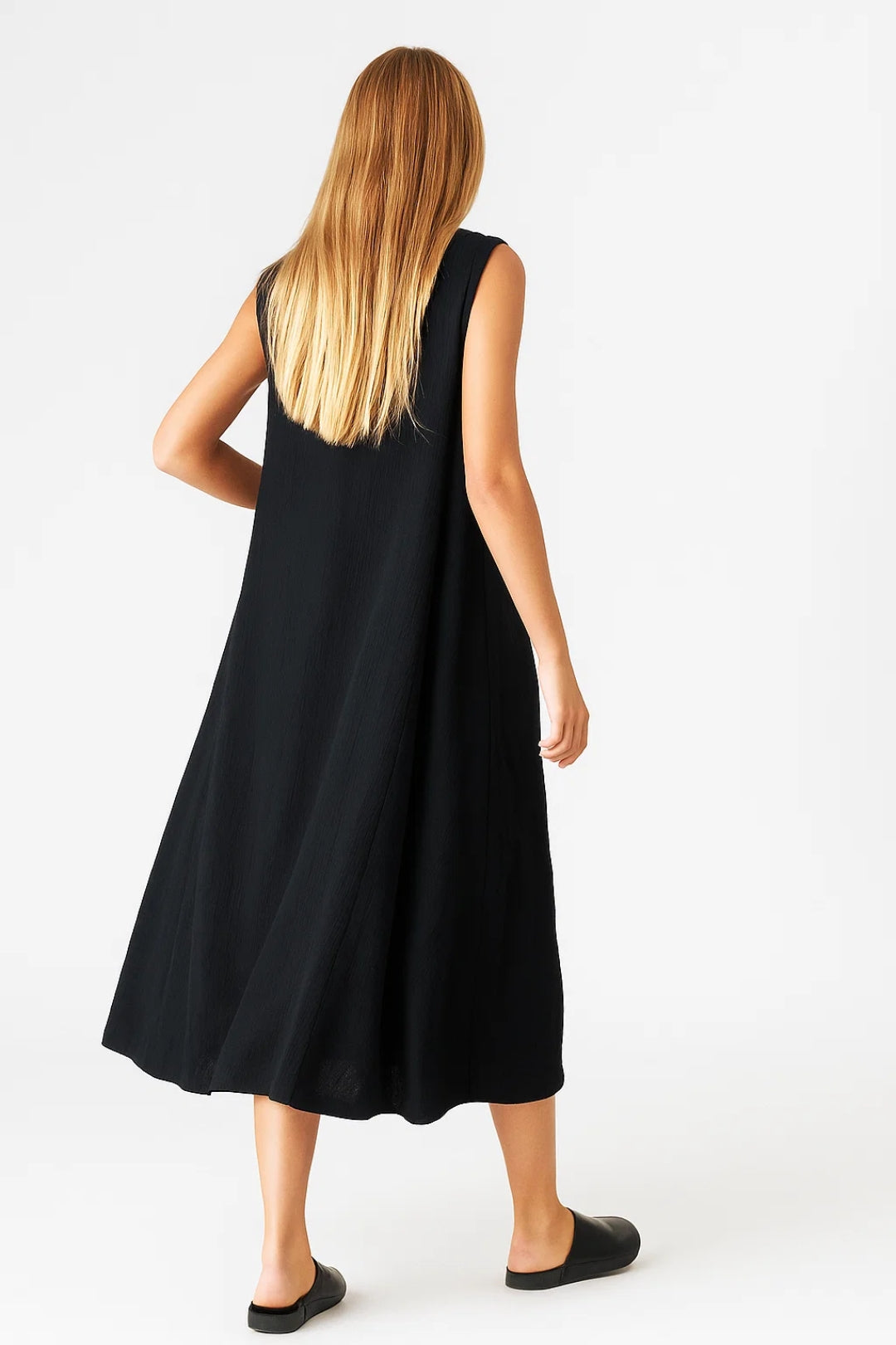 Ärmelloses Midikleid – Gemütlicher Schnitt mit Rundhalsausschnitt für jeden Tag