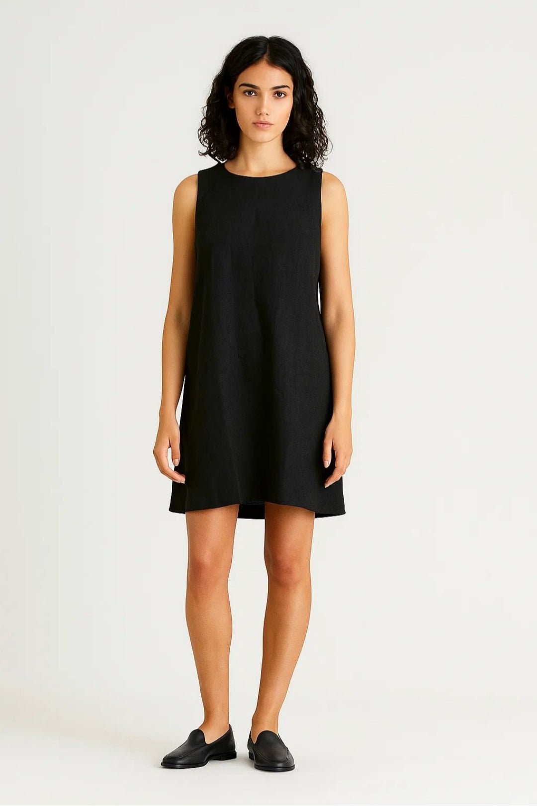 Ärmelloses Minikleid – Mühelos elegant mit Rundhalsausschnitt für jeden Tag